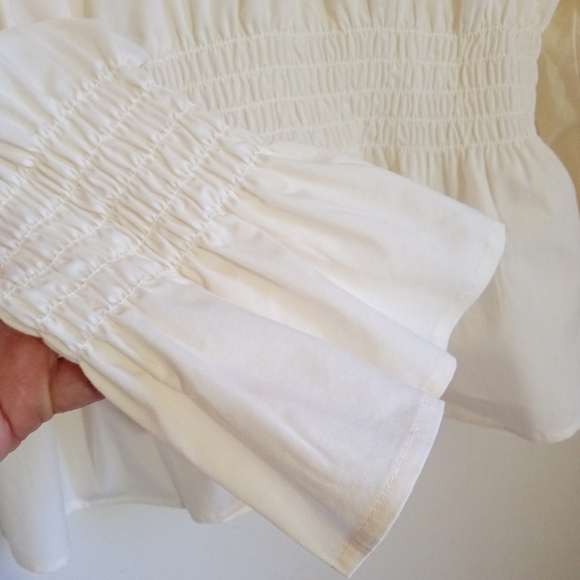 Belle Sky off white Cotton smocked long sleeve top women's size small - Picture 3 of 7
